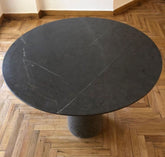 The Round Dining - Ami- The Mob Collective